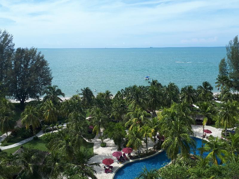 Gurney Bay Hotel, A Parkroyal Partner Hotel George Town Ngoại thất bức ảnh View of the Andaman Sea from the hotel